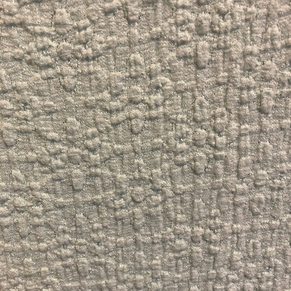 𝅺croft & Barrow mint green textured blouse. - Picture 5 of 6